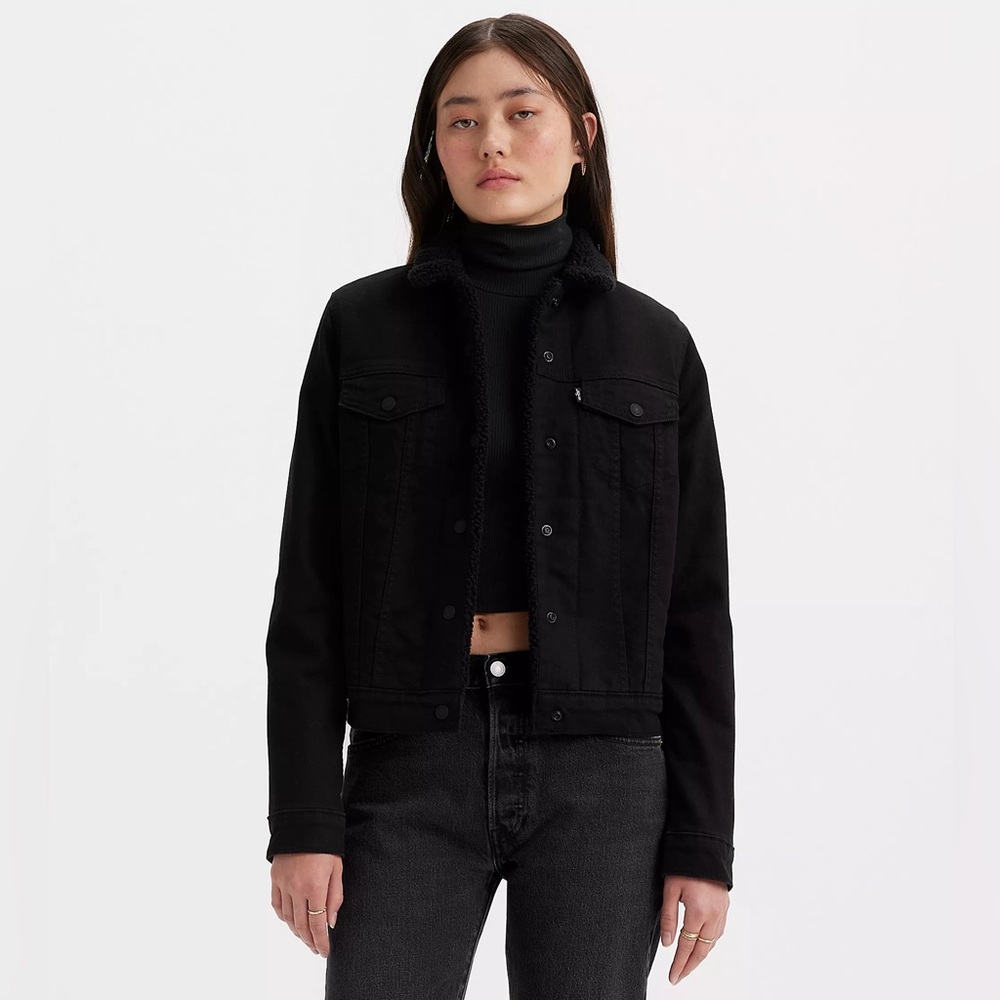 Levi’s Original Sherpa Trucker Jacket - All Black, Like New